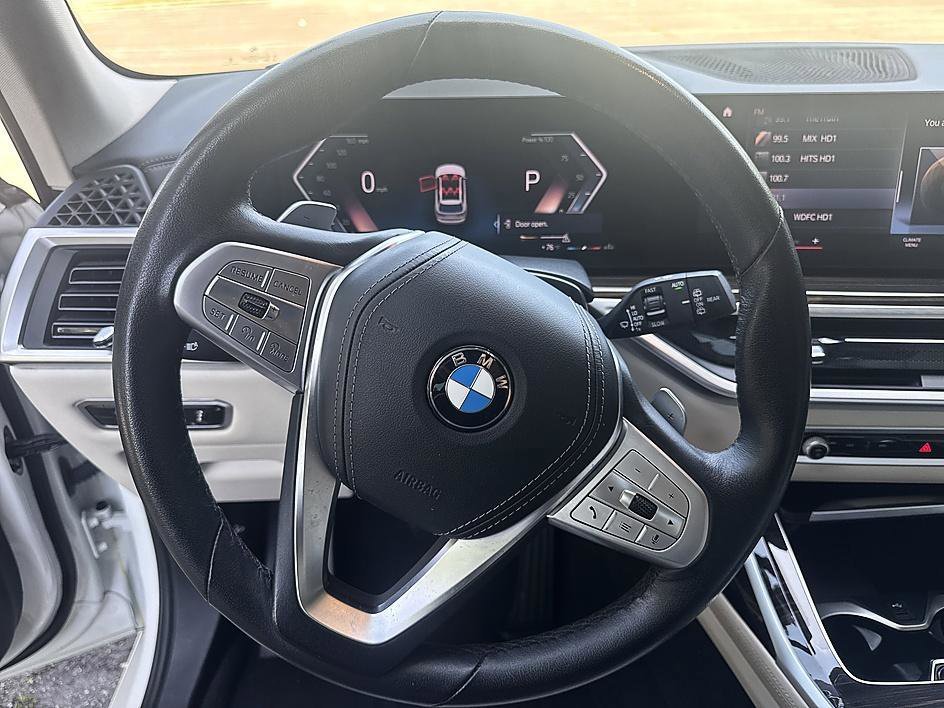 Used 2023 Alpine White BMW xDrive40i image 20