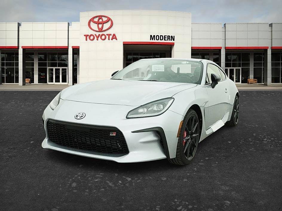 Used 2026 Steel Toyota Premium image 18