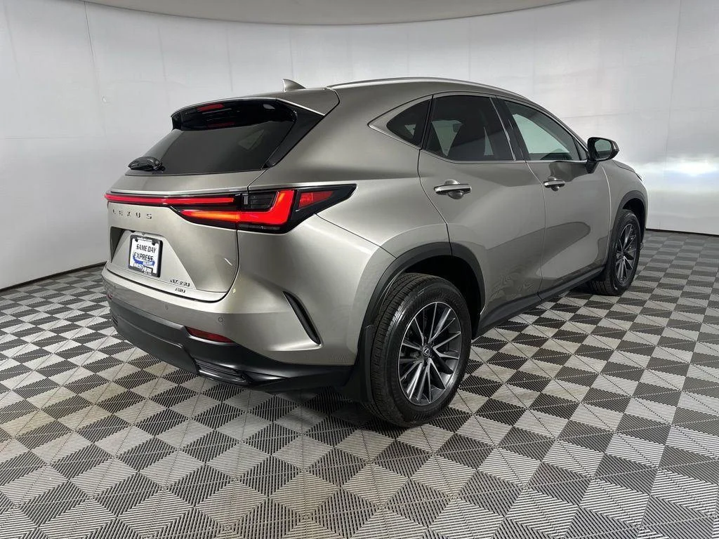 Used 2025 Silver Lexus 350 Premium image 9