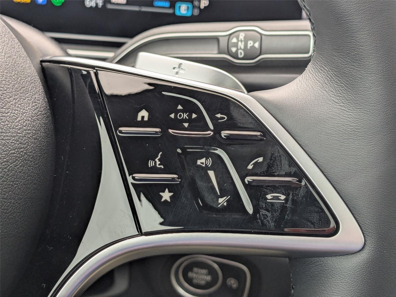 New 2026 Polar White MERCEDES-BENZ GLE 450 image 18