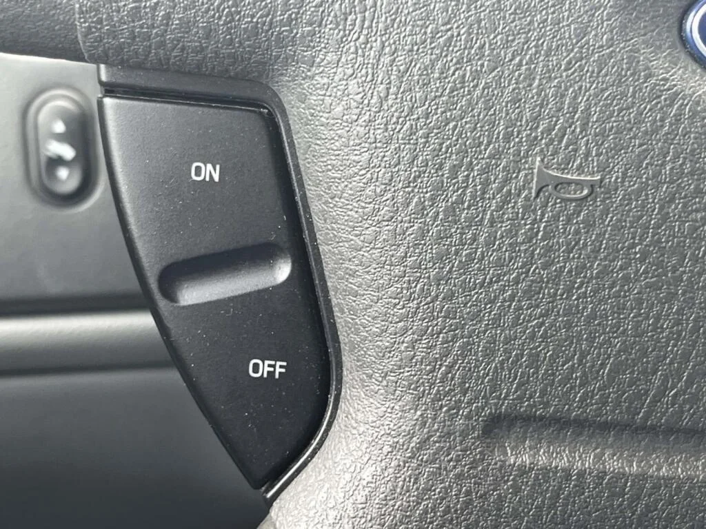 Used 2005  Ford XLT image 30