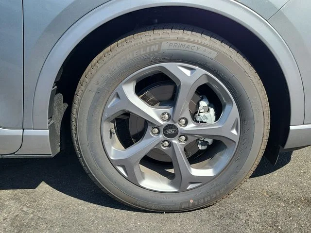 2024 Ford Escape ST-Line - Photo 6