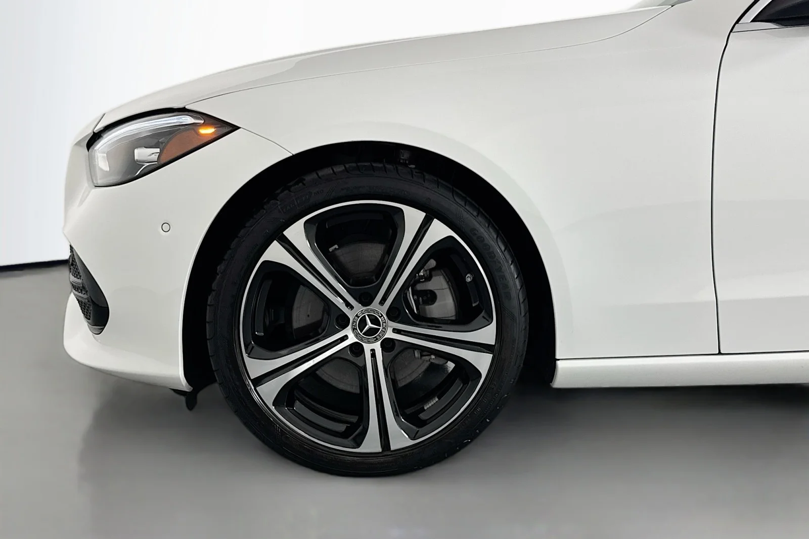 Certified Used 2024 Polar White Mercedes-Benz C 300 image 11
