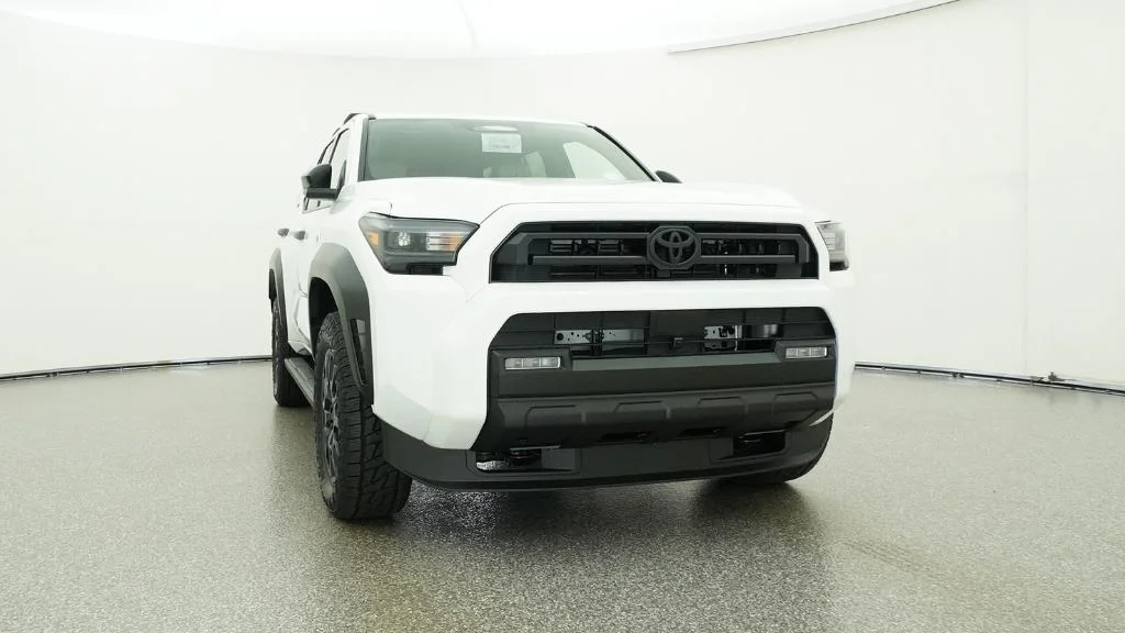 New 2026 Ice Cap Toyota SR5 image 17