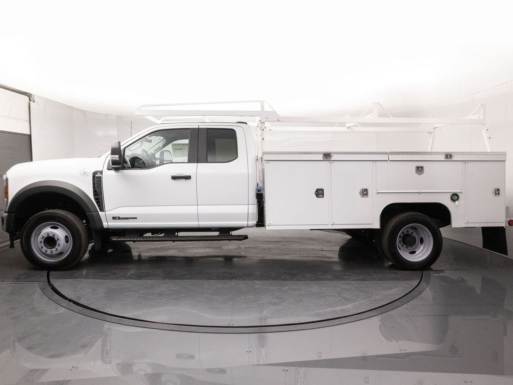 New 2026 Oxford White Ford XL image 5