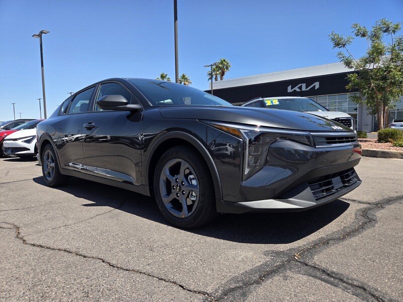 New 2026 Interstellar Gray Kia LXS image 2