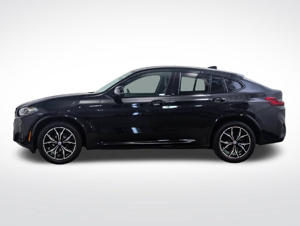Certified 2023 BMW X4 M40i with VIN 5UX43DT00P9R43621 for sale in Minneapolis, Minnesota