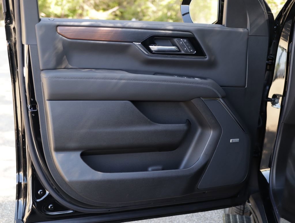 2026 GMC Yukon XL Denali - Photo 27