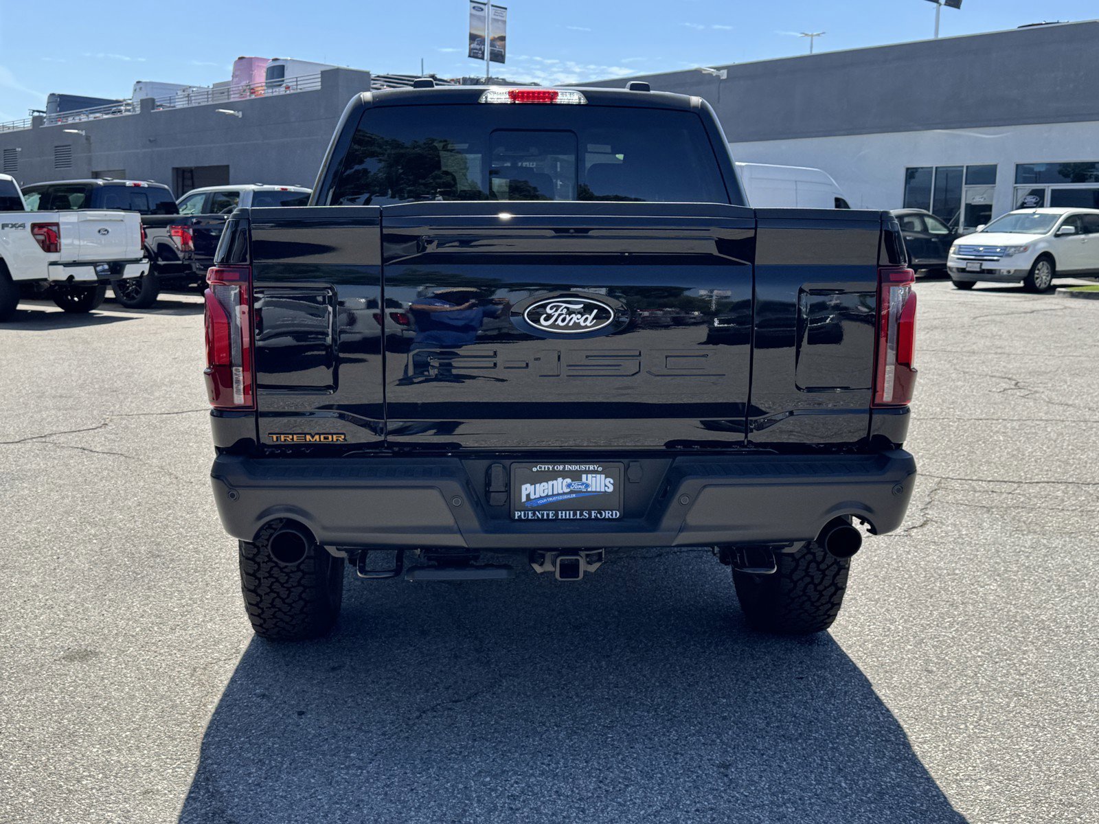 New 2025 Agate Black Metallic Ford Tremor® image 5