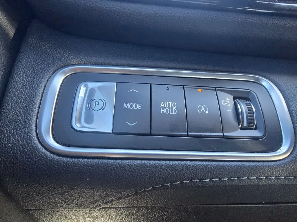 Used 2025 Moonstone Gray Metallic Buick Preferred image 20