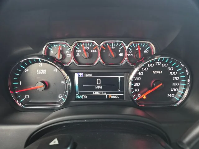 Used 2019 Silver GMC SLE image 22