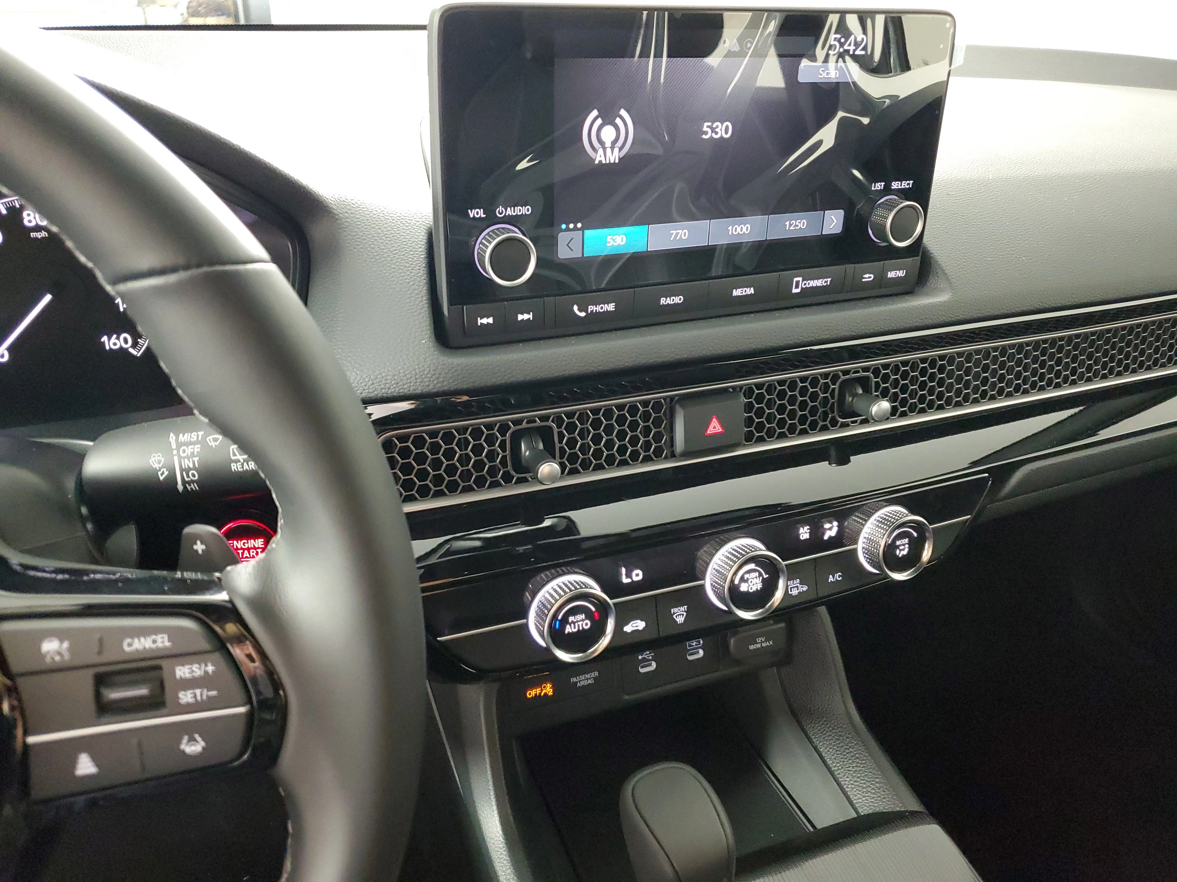 2026 Honda Civic Hatchback Sport - Photo 17
