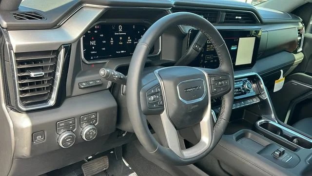 2026 GMC Sierra 2500HD Denali - Photo 10