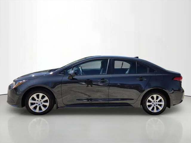 Used 2026 Underground Toyota LE image 2