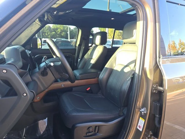 Used 2023 Gondwana Stone Metallic Land Rover X image 36