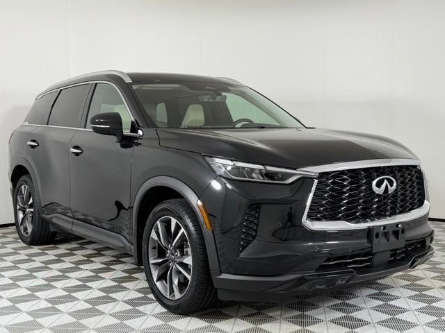 2023 INFINITI QX60 LUXE AWD's photo