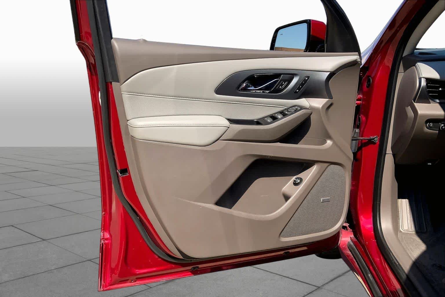 Used 2019 Cajun Red Tintcoat Chevrolet Premier image 21