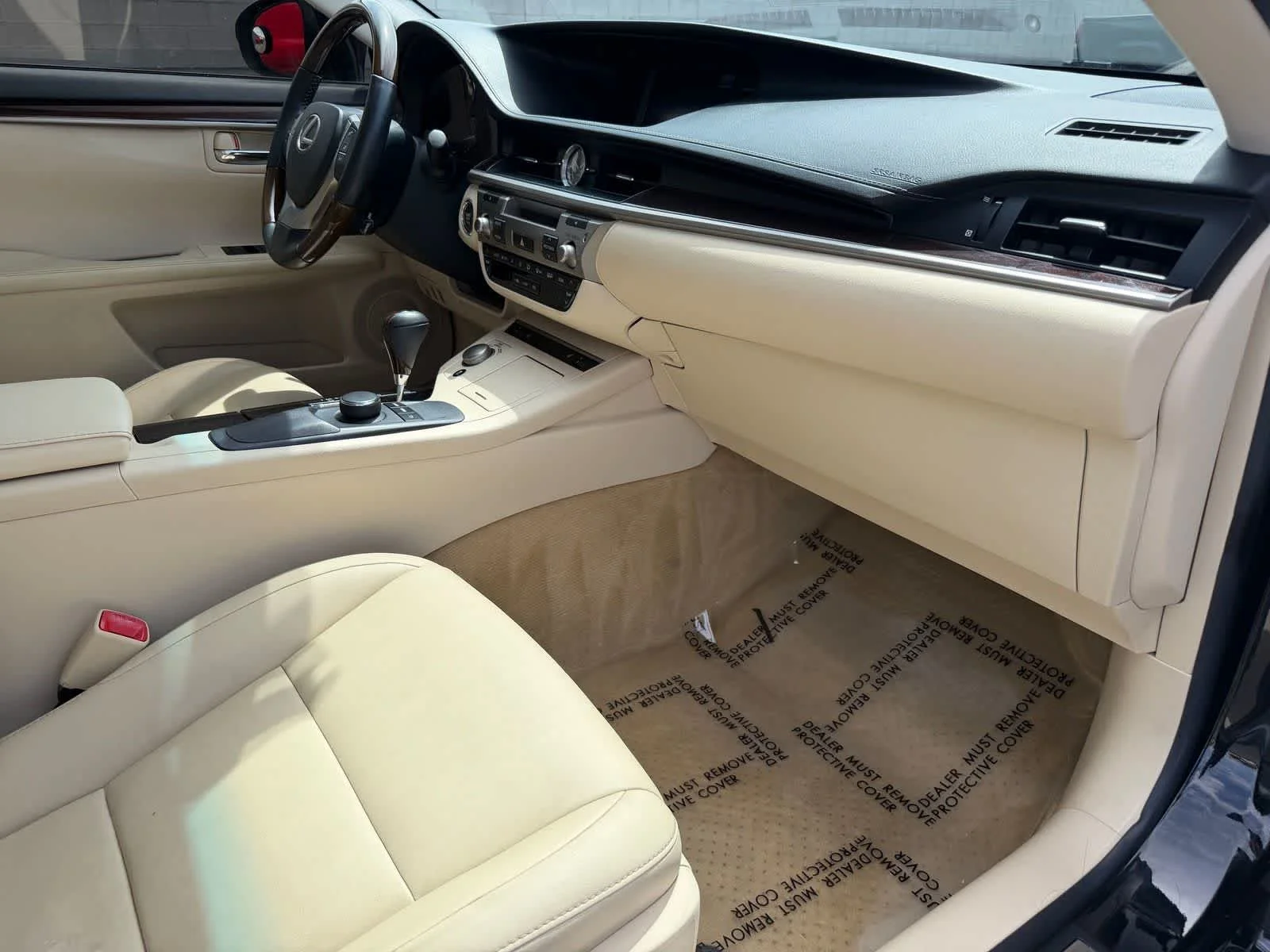 Used 2013 Obsidian Lexus 4dr Sdn image 11