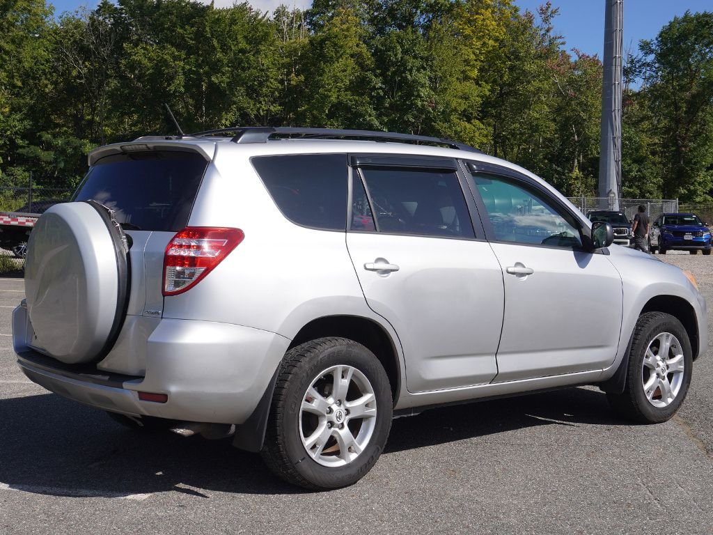 Used 2011 Silver Toyota Base image 5