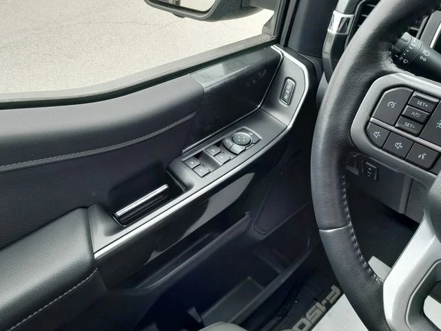 Used 2022 Blue Metallic Ford XLT image 35