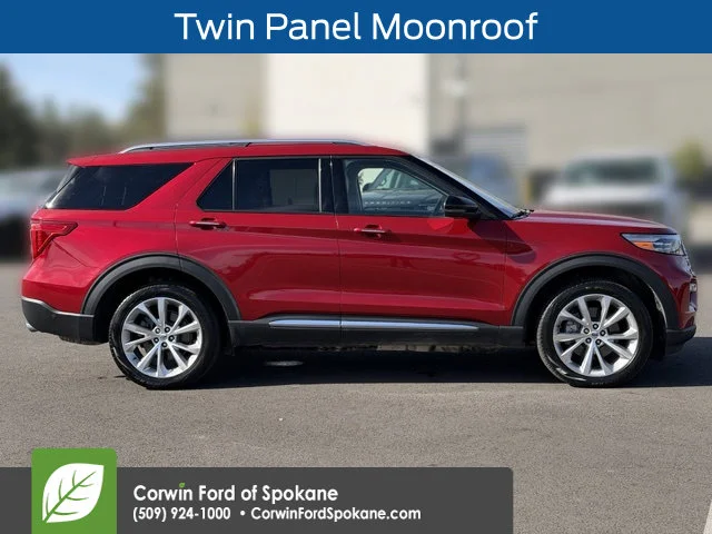 Certified Used 2022 Rapid Red Metallic Tinted Clearcoat Ford Platinum image 11