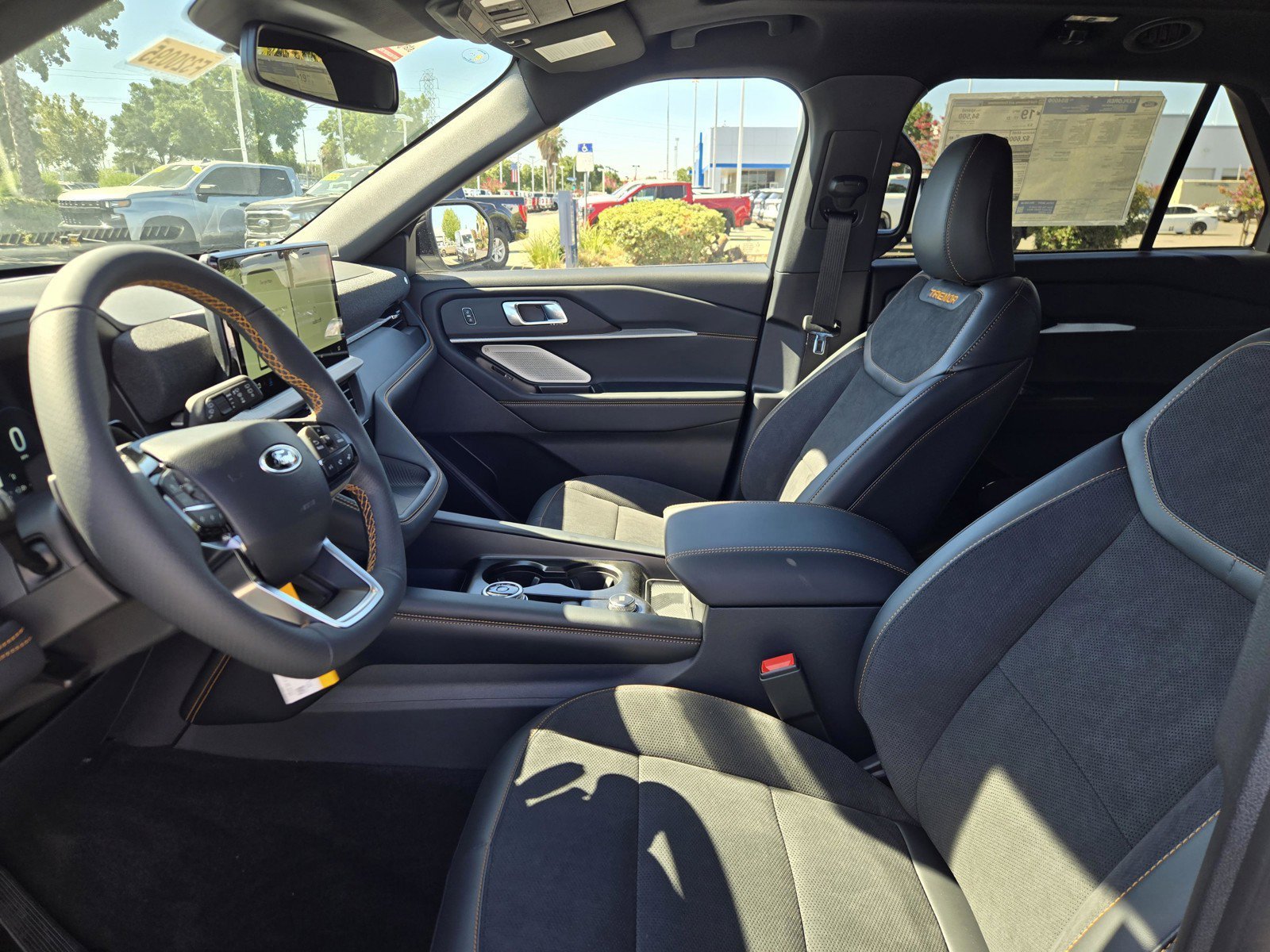 New 2026 Star White Metallic Tri-Coat Ford Tremor® image 15