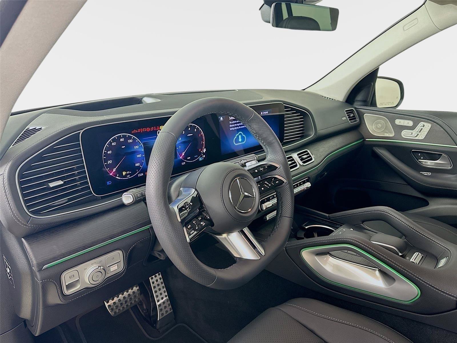 Used 2026  Mercedes-Benz GLS 450 image 9