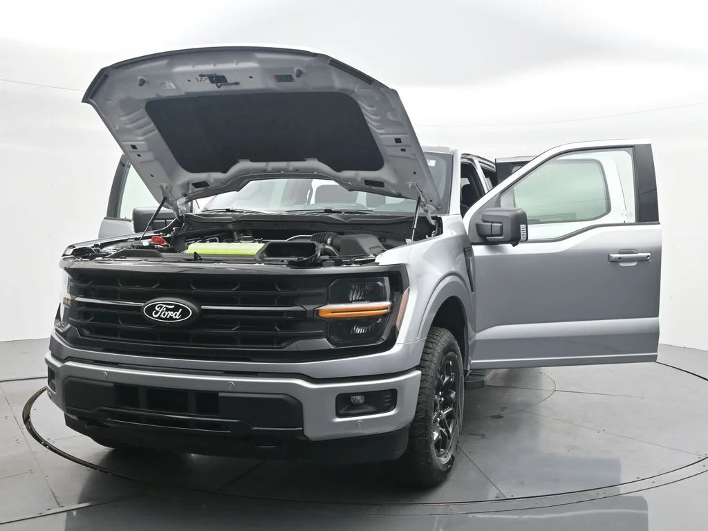 New 2026 Iconic Silver Metallic Ford XLT image 45