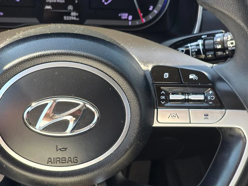 Used 2023 Gray Hyundai SEL image 16
