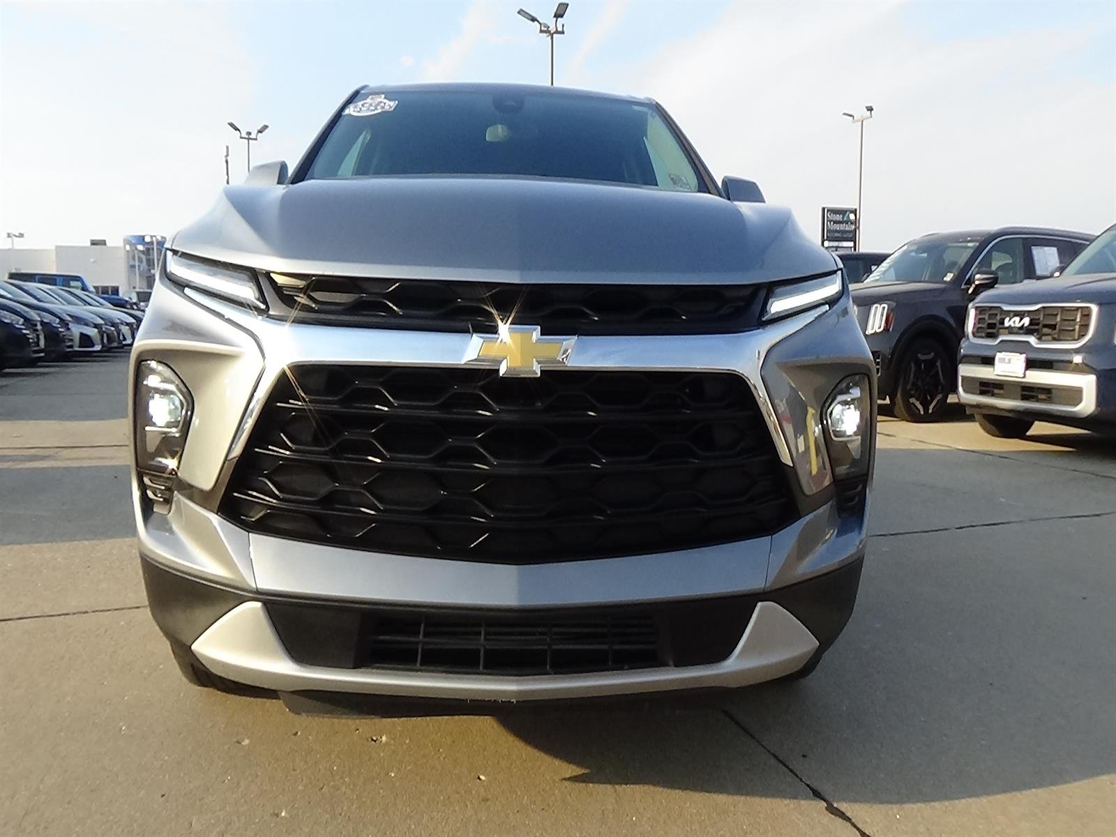 Used 2025 Sterling Gray Metallic (gxd) Chevrolet LT image 3