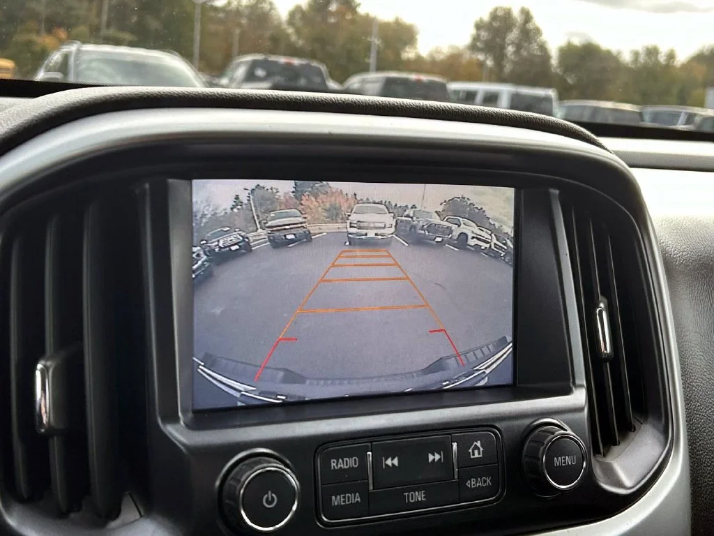 Used 2016 Black Chevrolet LT image 29