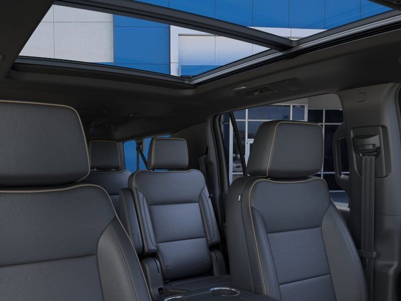 New 2026 Polar White Tricoat Chevrolet Premier image 24