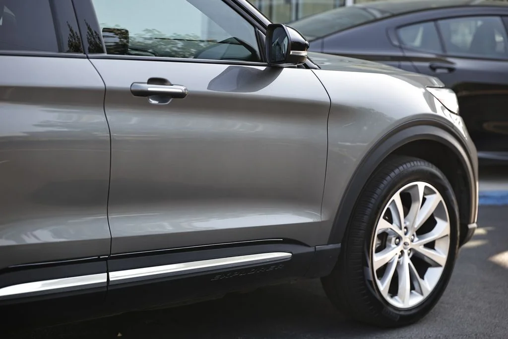 Used 2022 Carbonized Gray Metallic Ford Platinum image 7