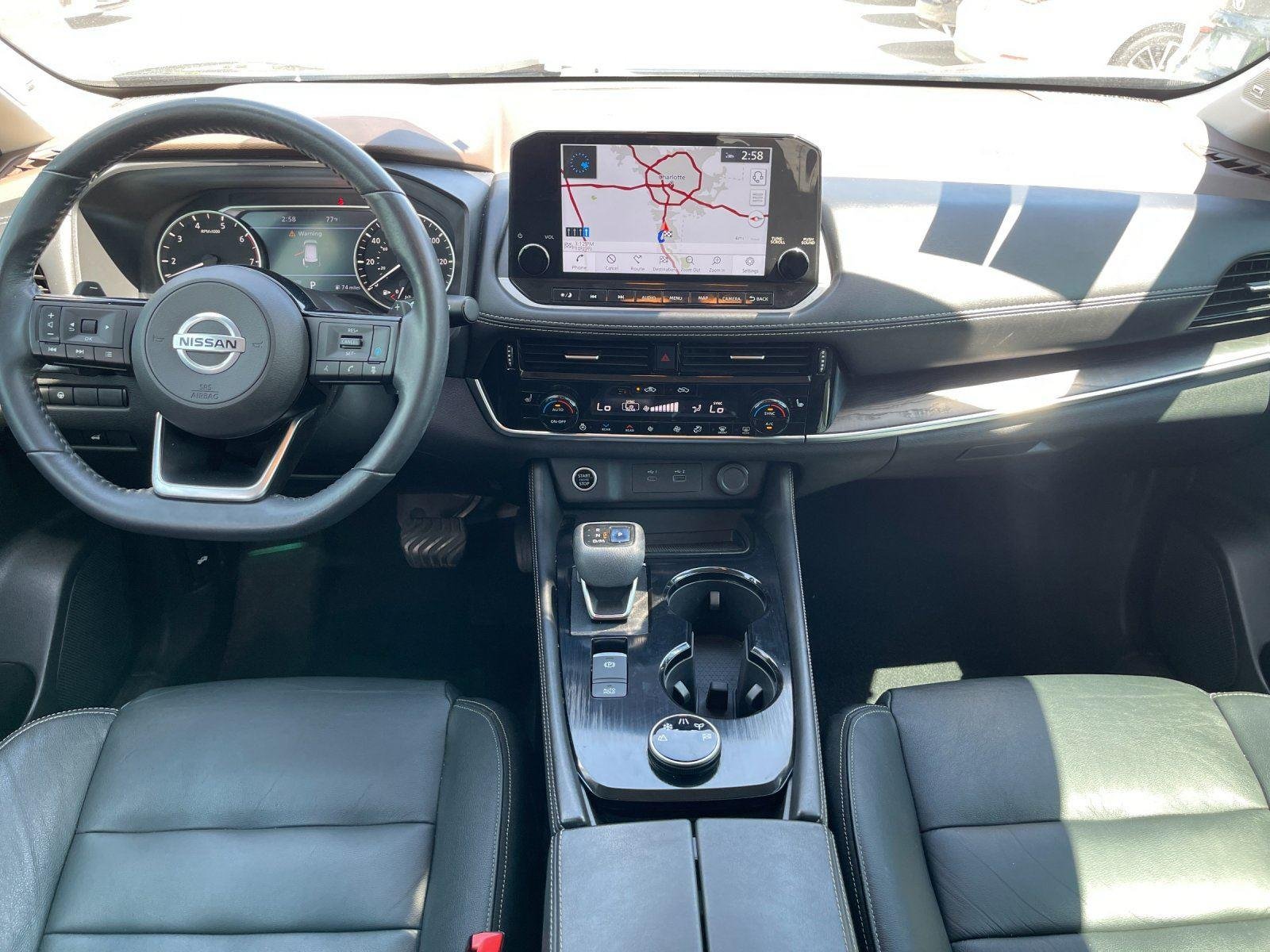 Used 2021 Super Black Nissan SL image 35