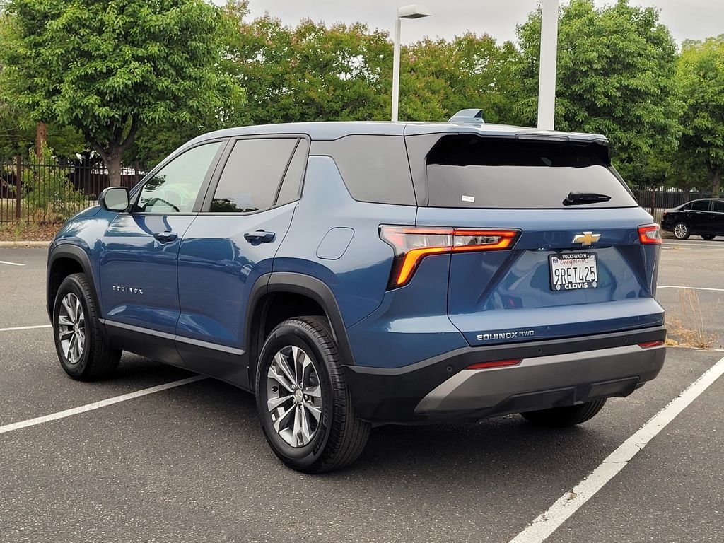 2025 Chevrolet Equinox LT - Photo 8