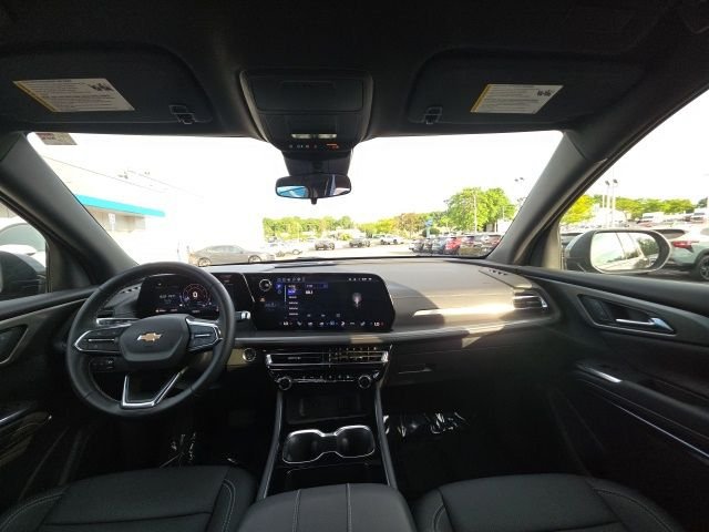 Used 2026 Black Chevrolet LT image 13