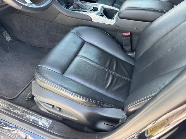 Used 2015 SAPPHIRE BLUE METALLIC Cadillac Base image 10
