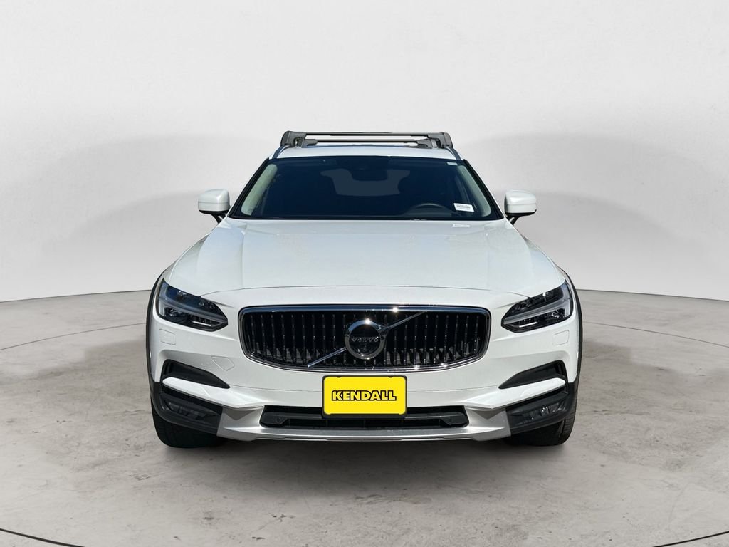 YV4A22NL3J1022886