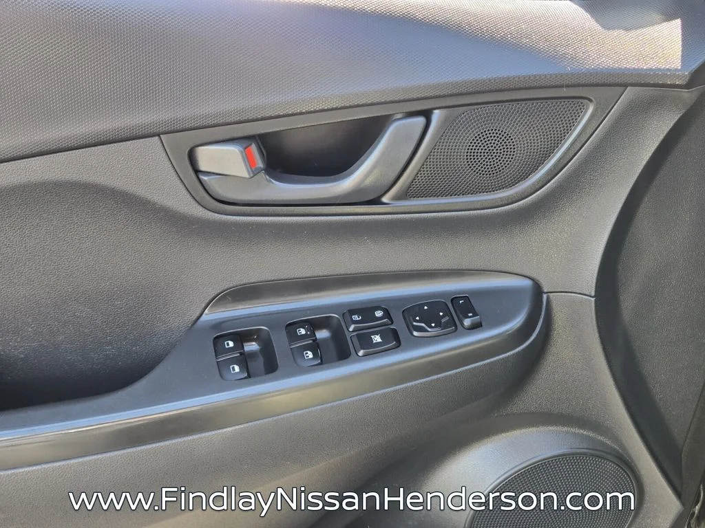 Used 2021 Gray Hyundai SEL image 19