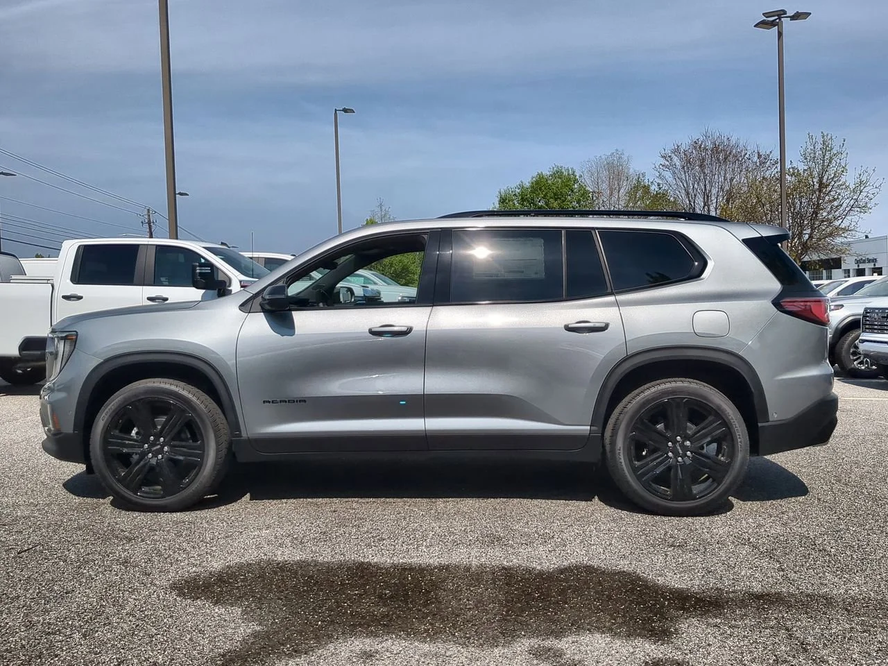 New 2026 Sterling Metallic GMC Elevation image 5