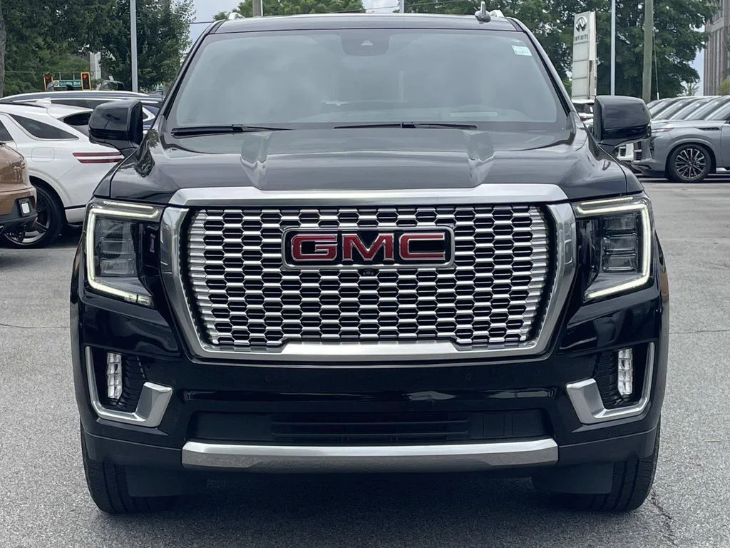 Used 2023 Black GMC Denali image 6