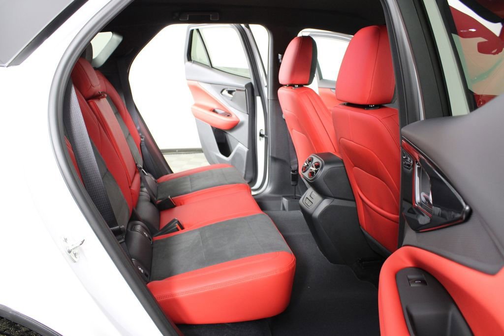 2025 Chevrolet Blazer EV RS - Photo 13