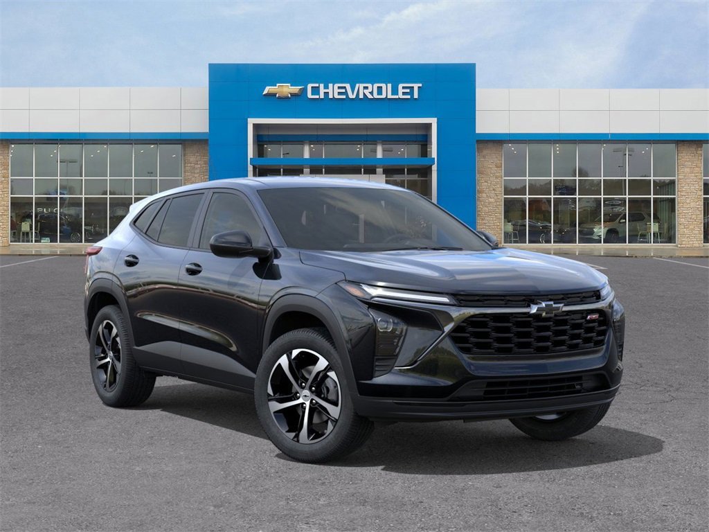 2026 Chevrolet Trax photo 2