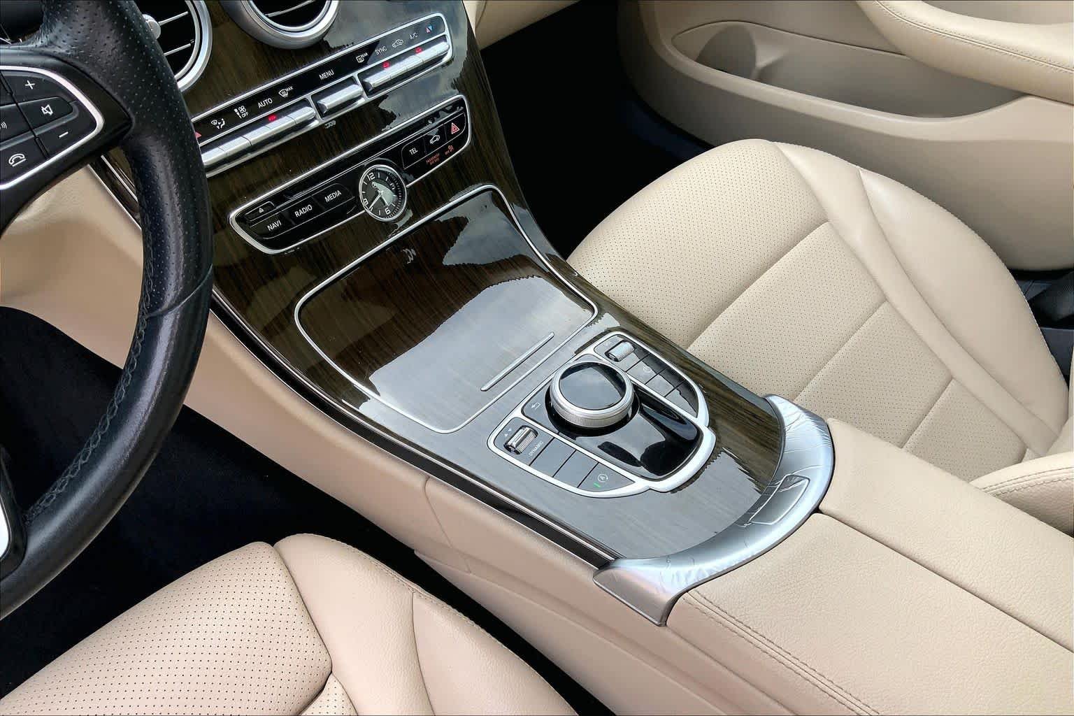 Used 2018 Iridium Silver Metallic Mercedes-Benz C 300 image 33