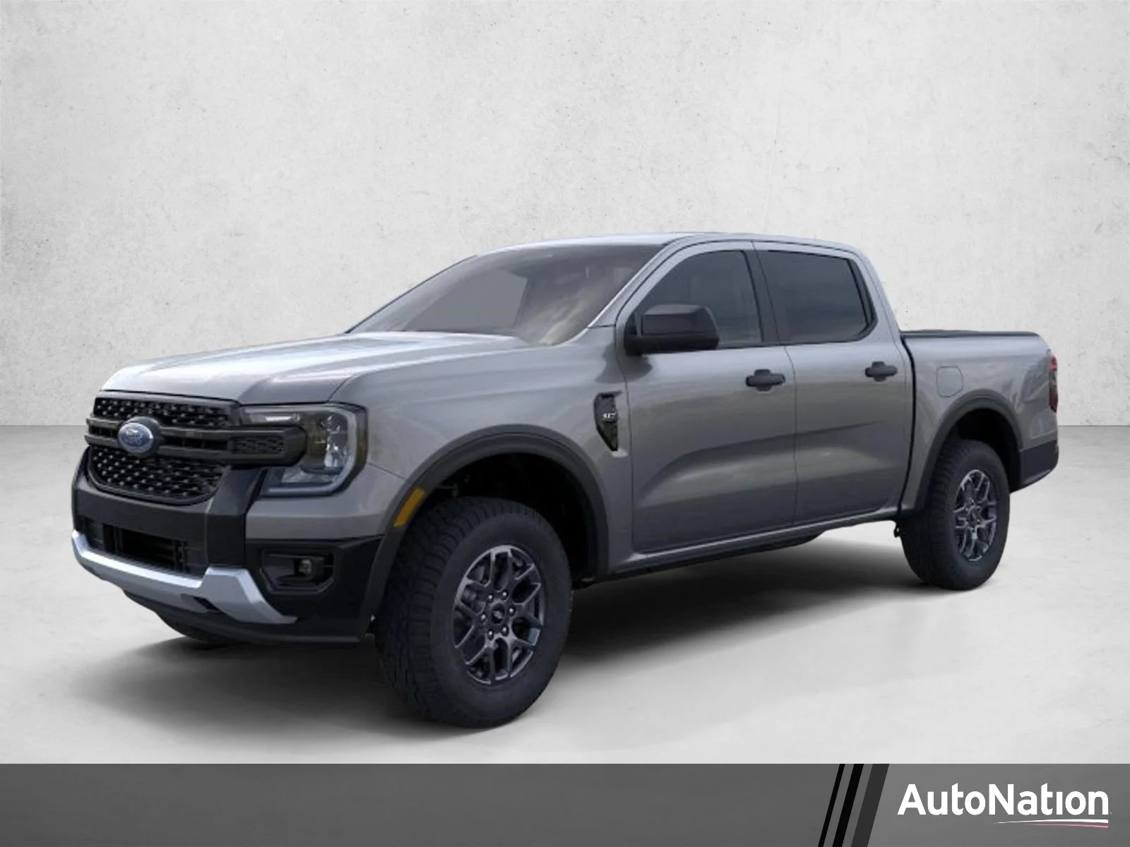 New 2026 Carbonized Gray Metallic Ford XLT image 1