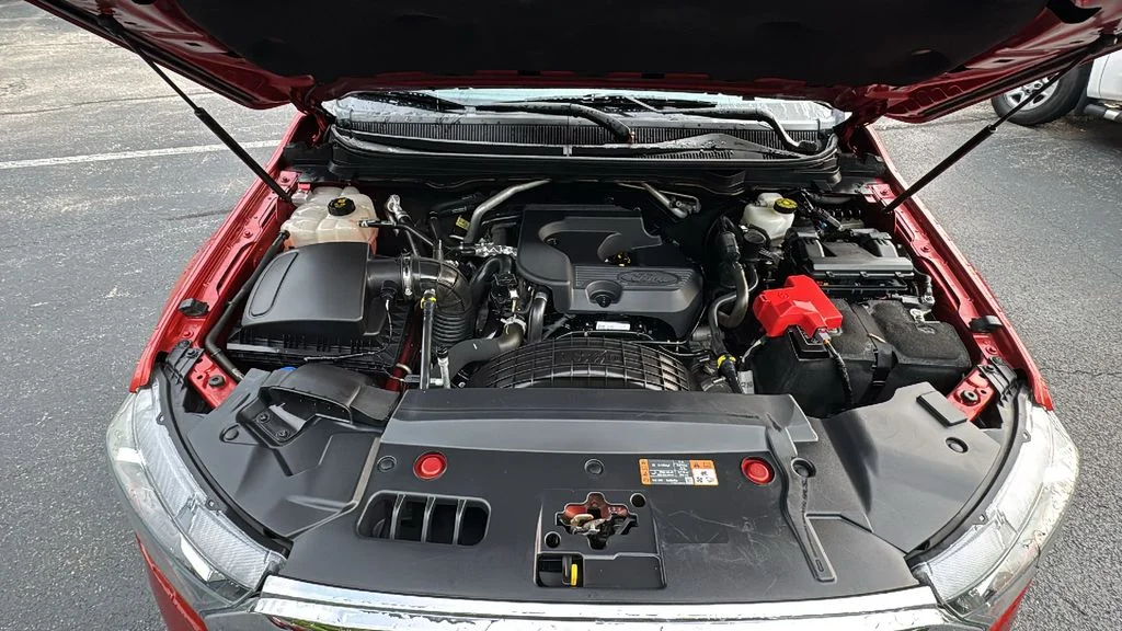Used 2019 Red Ford Lariat image 33