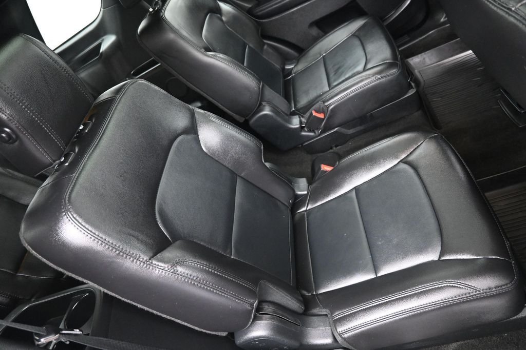 Used 2017 Ingot Silver Ford XLT image 23