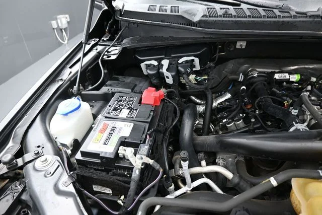 Used 2019 Gray Ford XL image 31