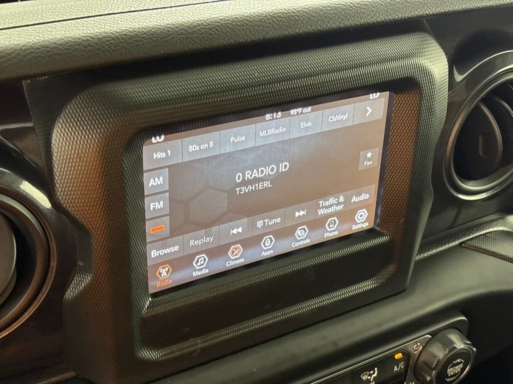 Used 2022 Gray Jeep Unlimited Sport Altitude image 31