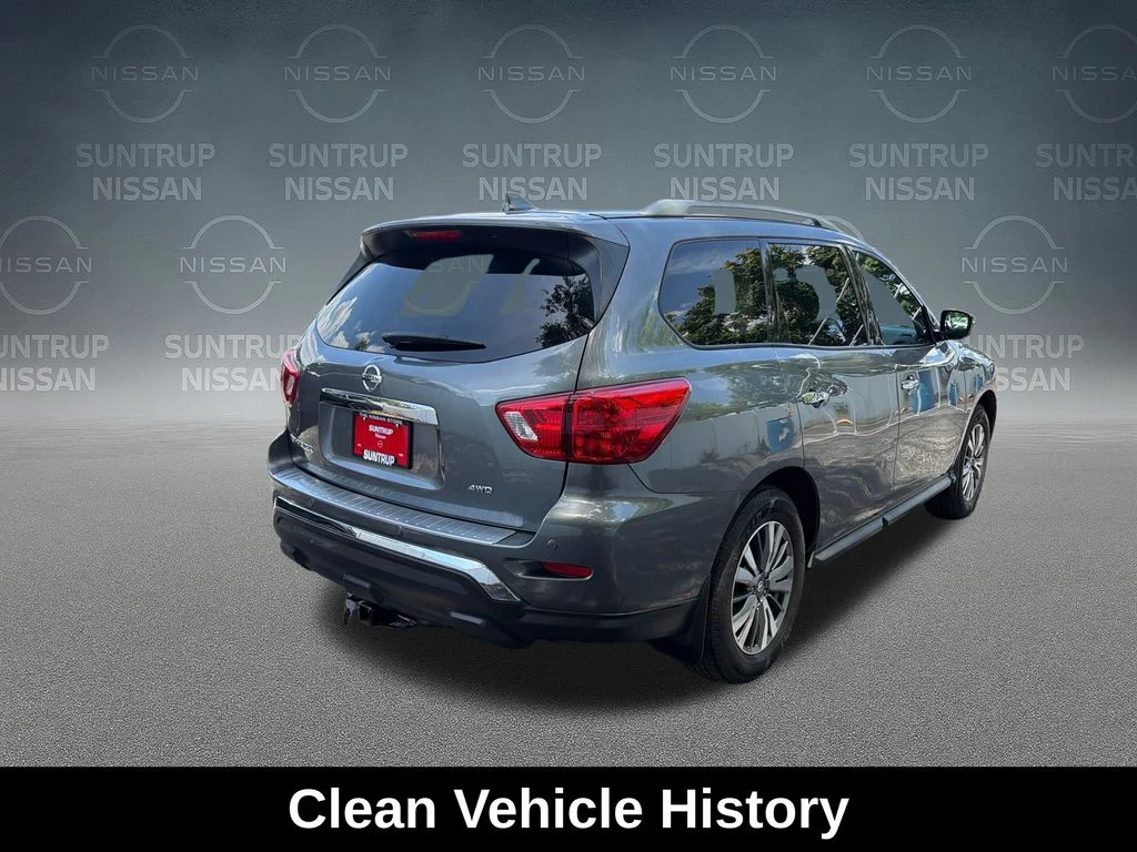 Used 2020 Gray Nissan S image 6
